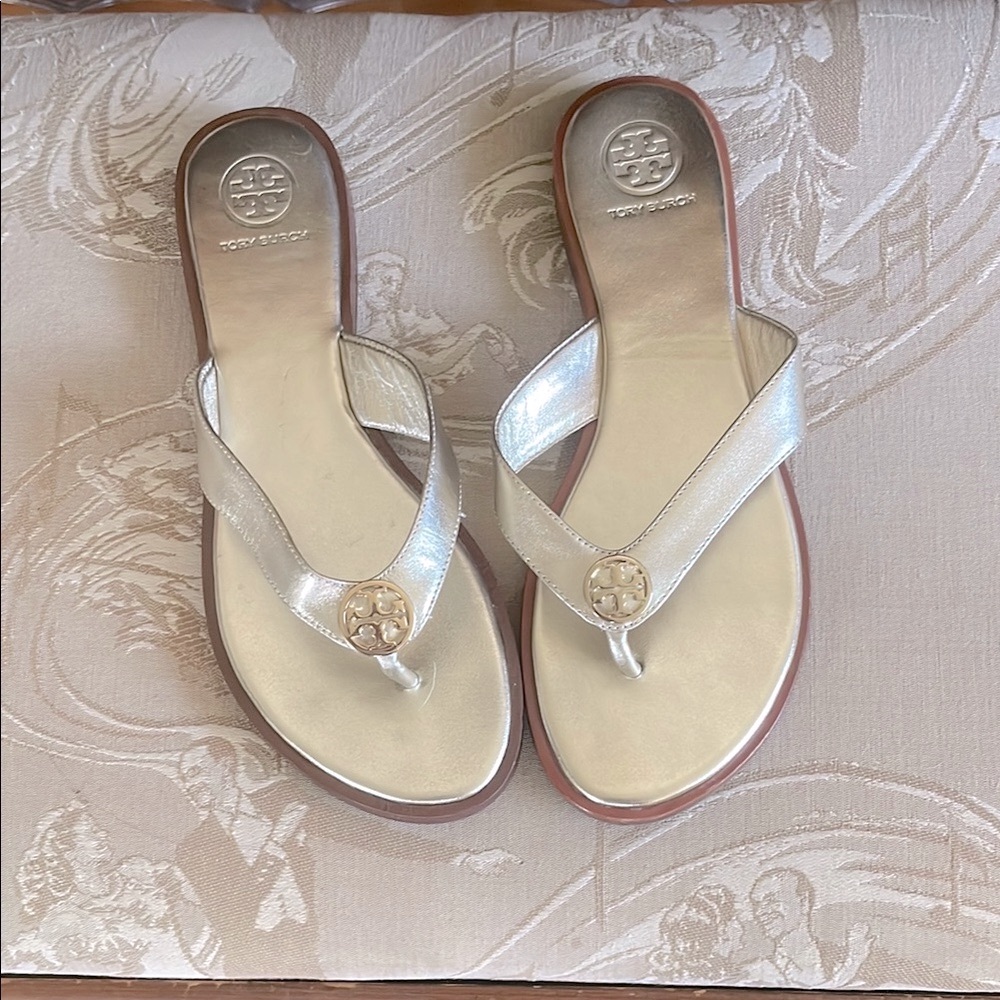 Tory Burch Silver Sandals with Medallion Embellishment